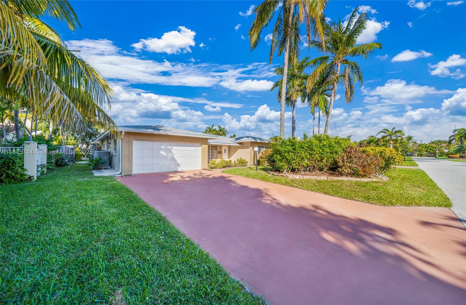 241 Oceanic Ave Lauderdale By The Sea, FL 33308