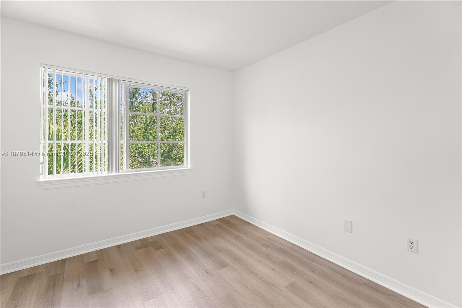 6851 SW 44th St #210 Miami, FL 33155