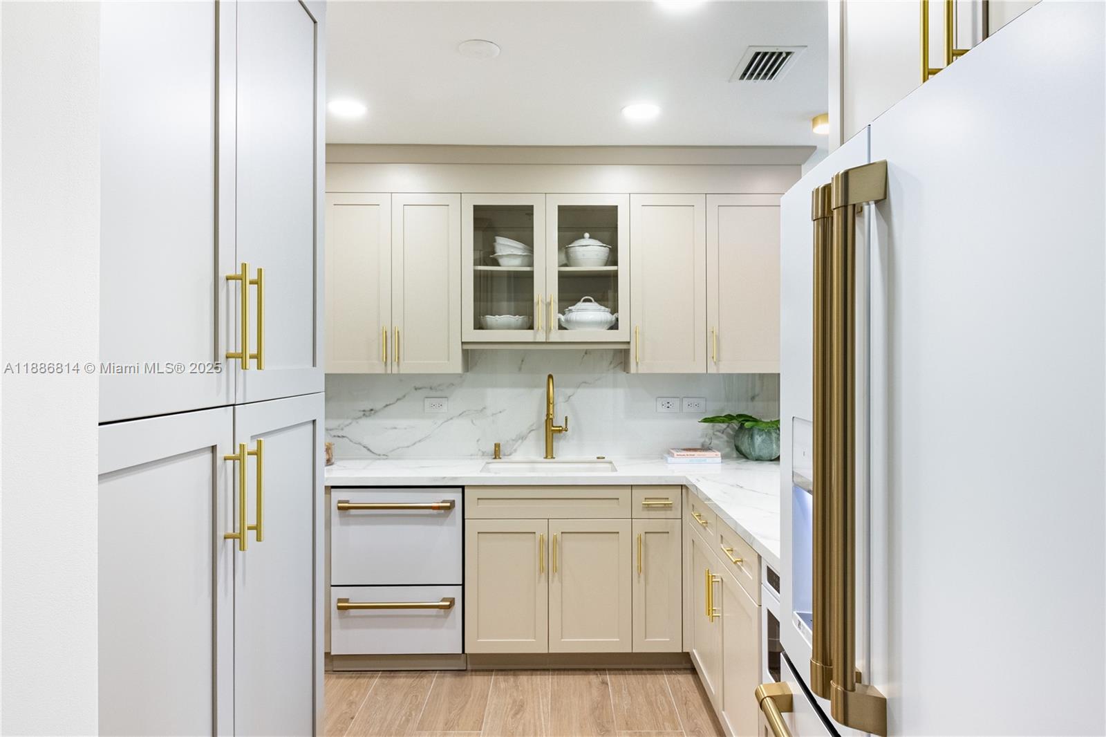 626 Coral Way #503 Coral Gables, FL 33134