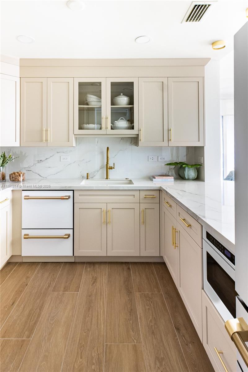 626 Coral Way #503 Coral Gables, FL 33134