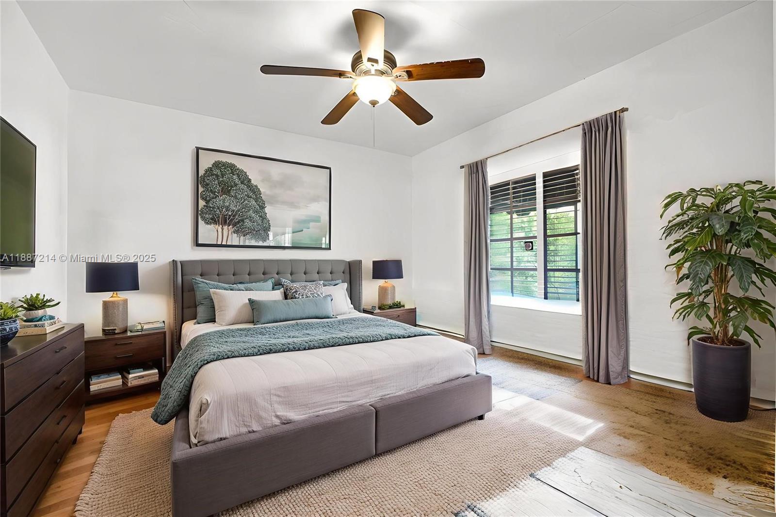 2024 Alton Miami Beach, FL 33140