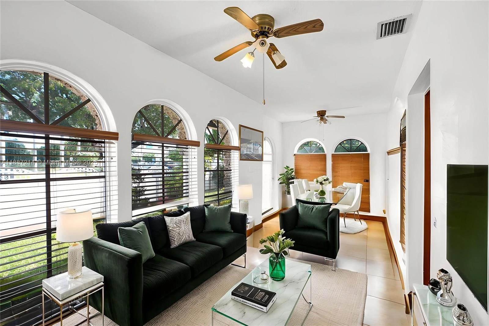 2024 Alton Miami Beach, FL 33140