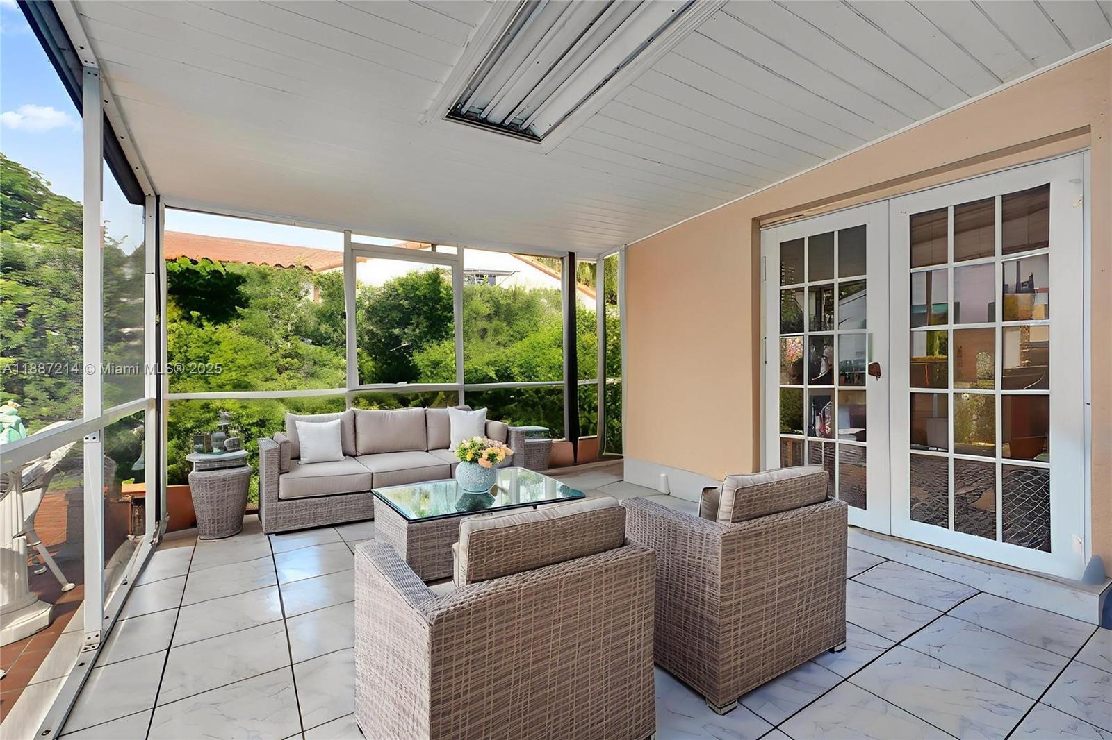 2024 Alton Miami Beach, FL 33140