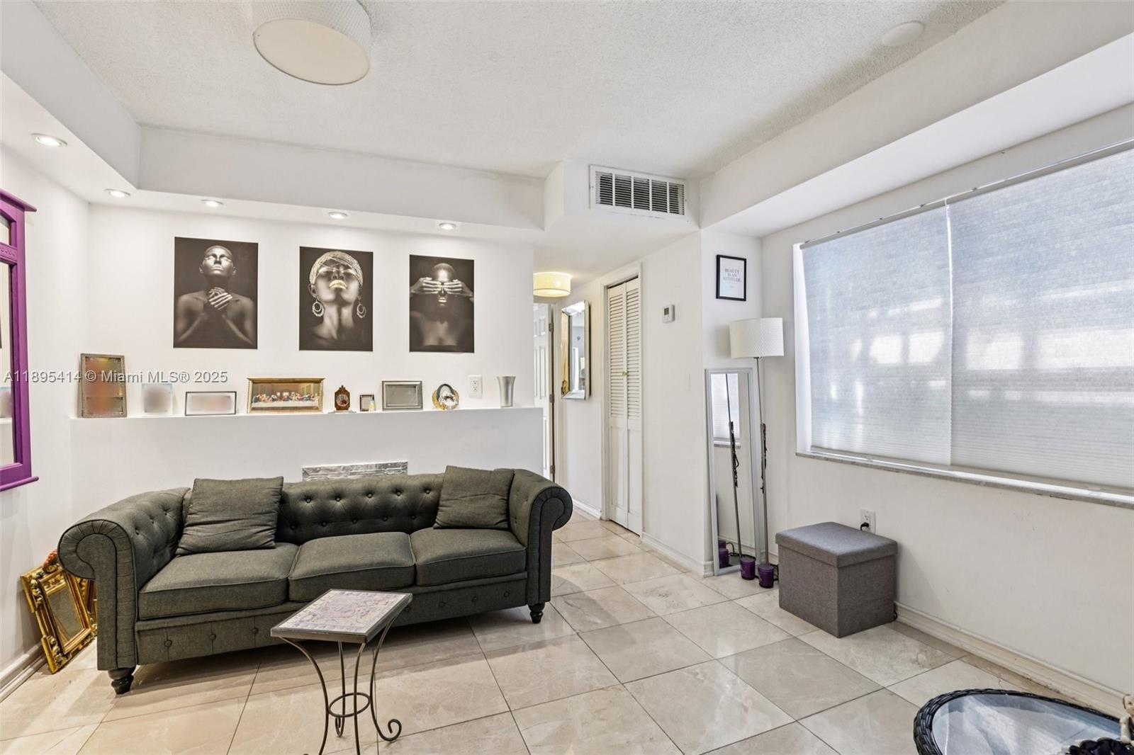 4011 N Meridian Ave #21 Miami Beach, FL 33140
