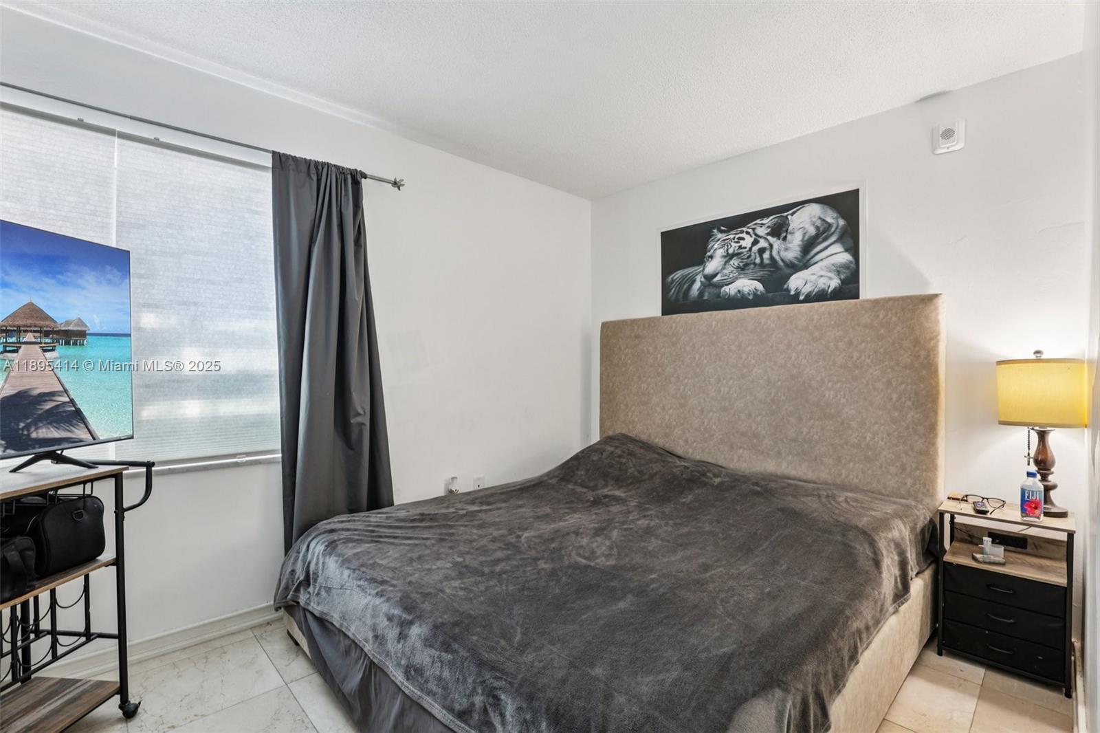 4011 N Meridian Ave #21 Miami Beach, FL 33140