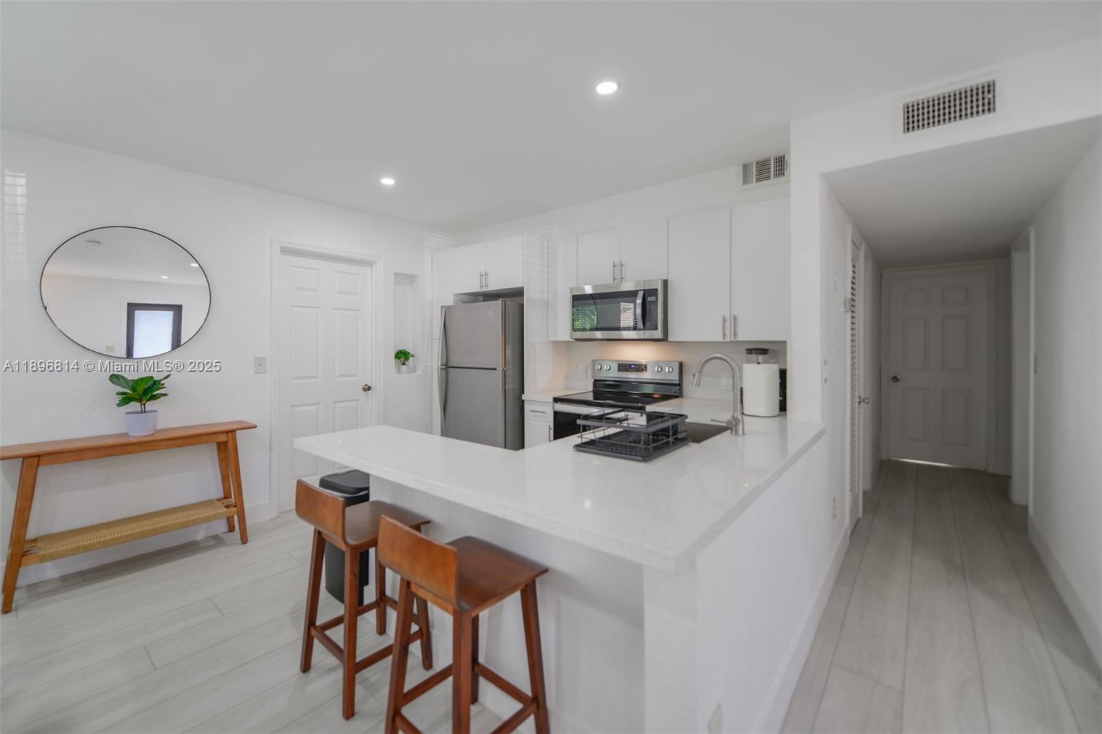 655 NE 62nd St Miami, FL 33138