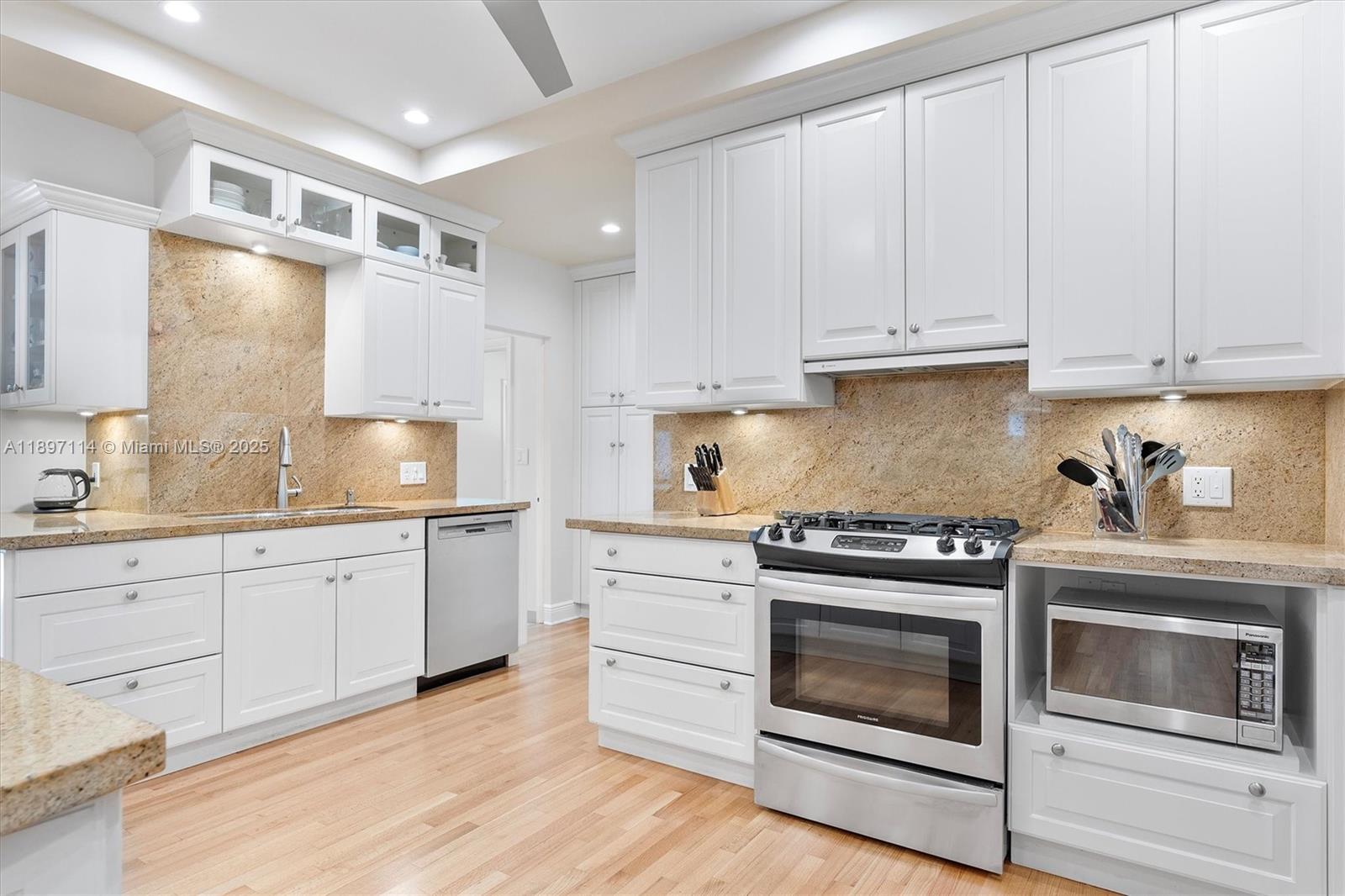 9800 NE 13th Ave Miami Shores, FL 33138