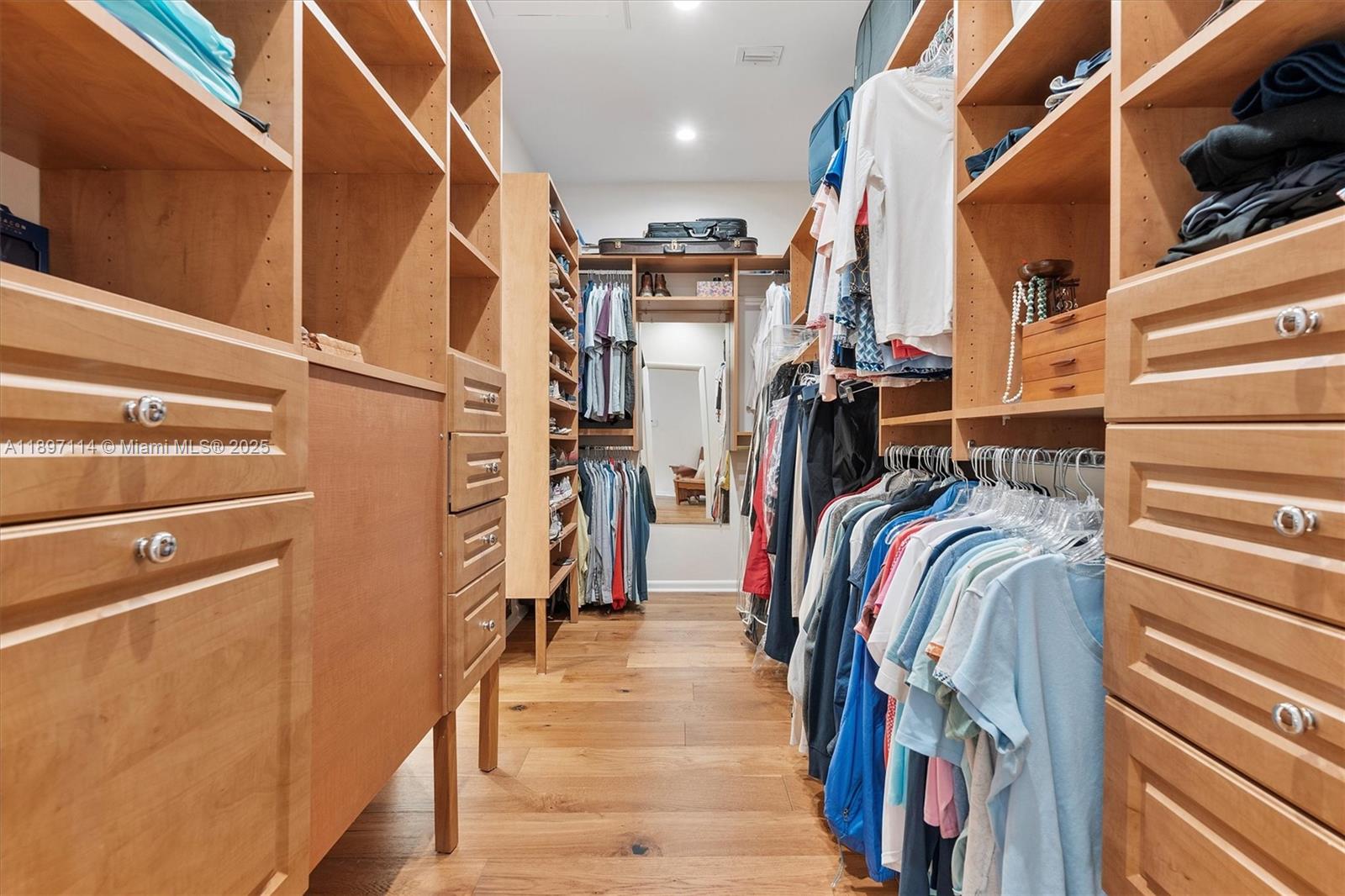 9800 NE 13th Ave Miami Shores, FL 33138