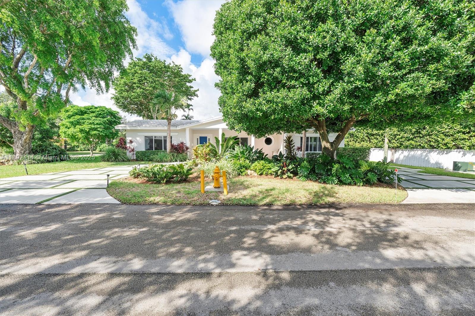 9800 NE 13th Ave Miami Shores, FL 33138