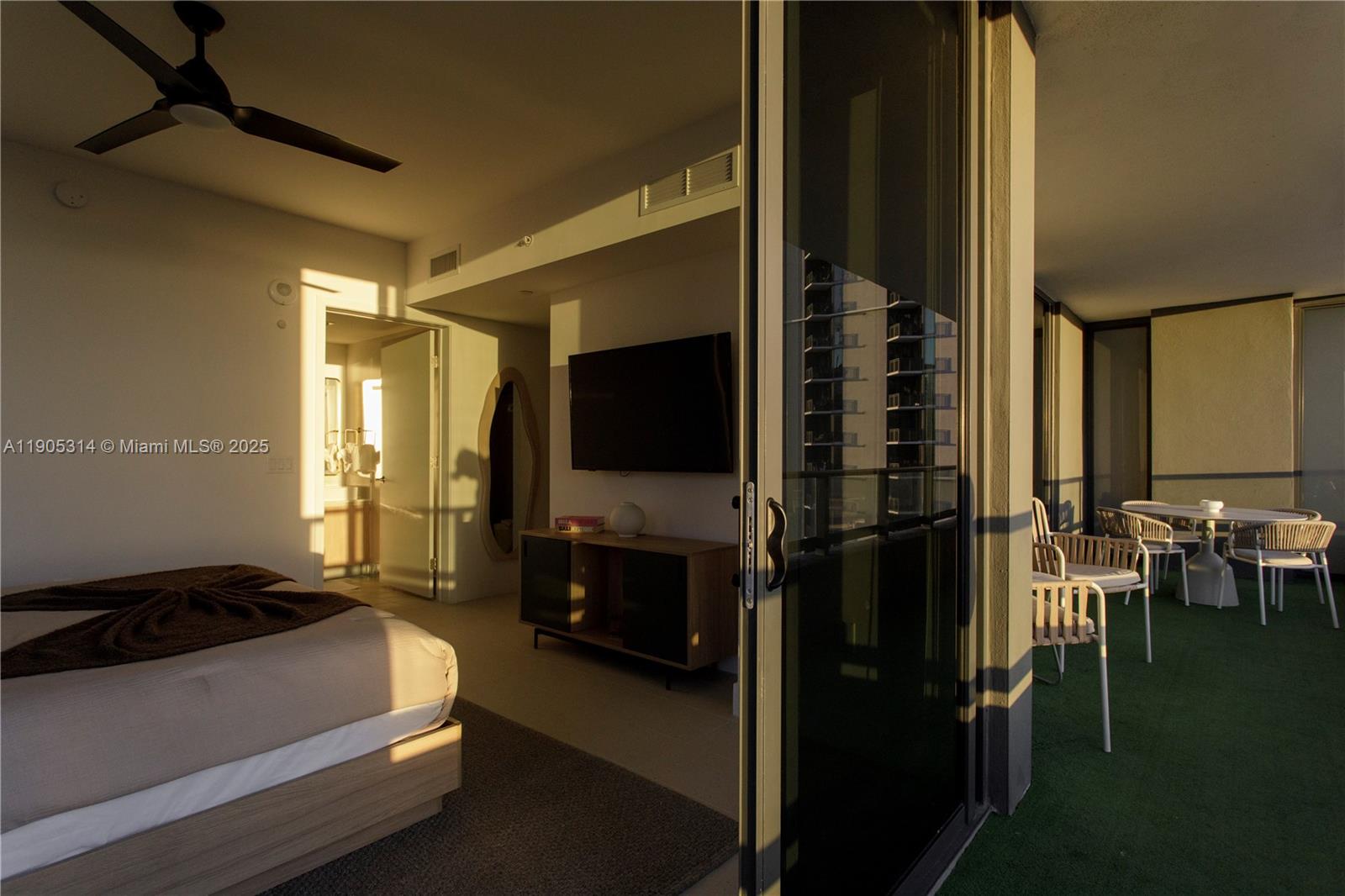 image Gale / Natiivo11