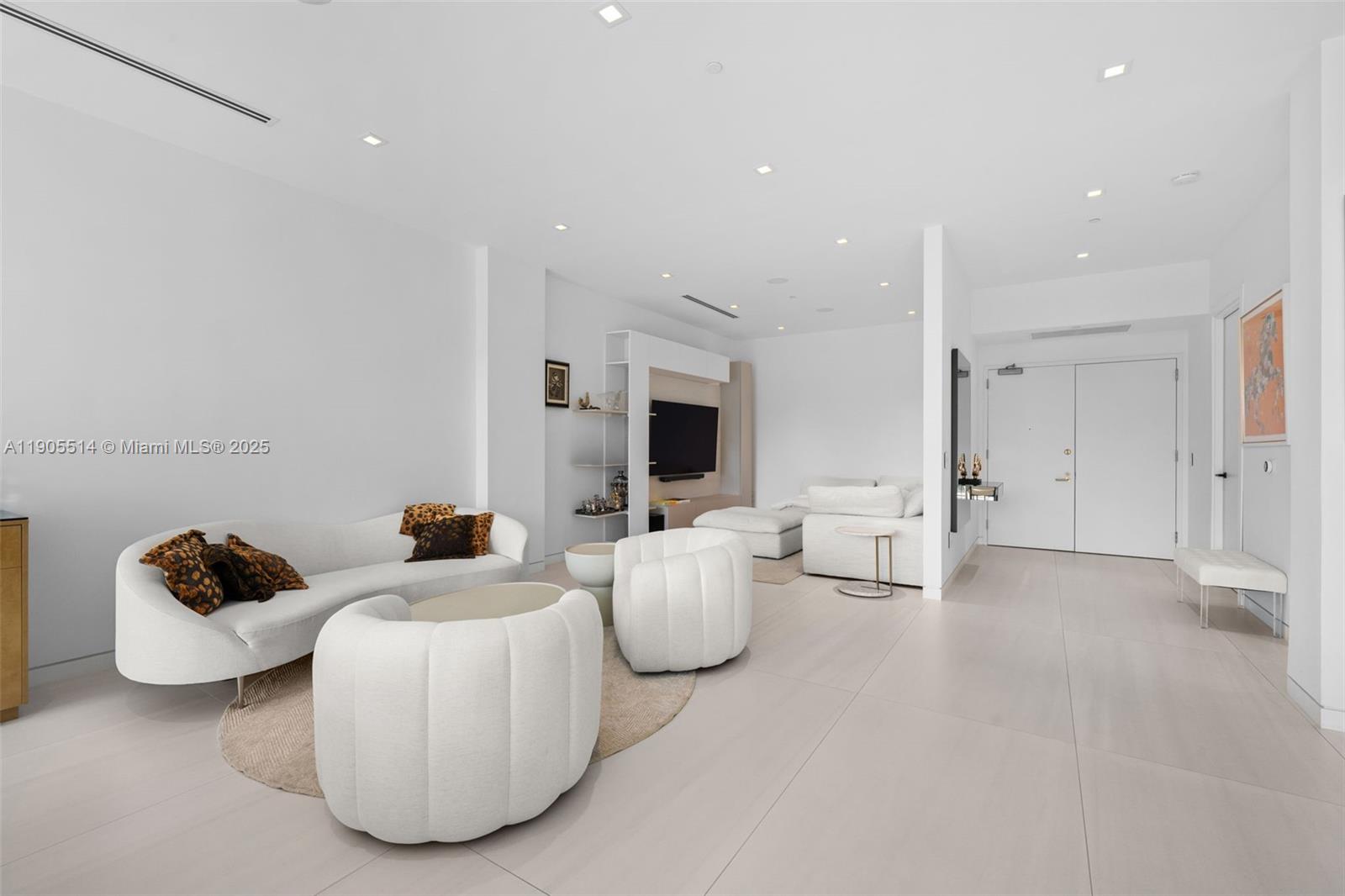 16500 Collins Ave #TH-8 Sunny Isles Beach, FL 33160