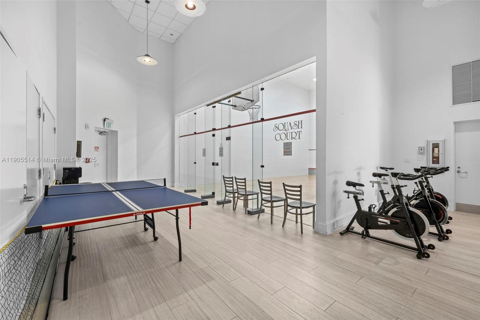 16500 Collins Ave #TH-8 Sunny Isles Beach, FL 33160