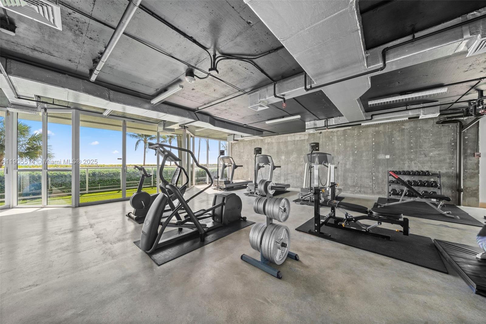 16500 Collins Ave #TH-8 Sunny Isles Beach, FL 33160