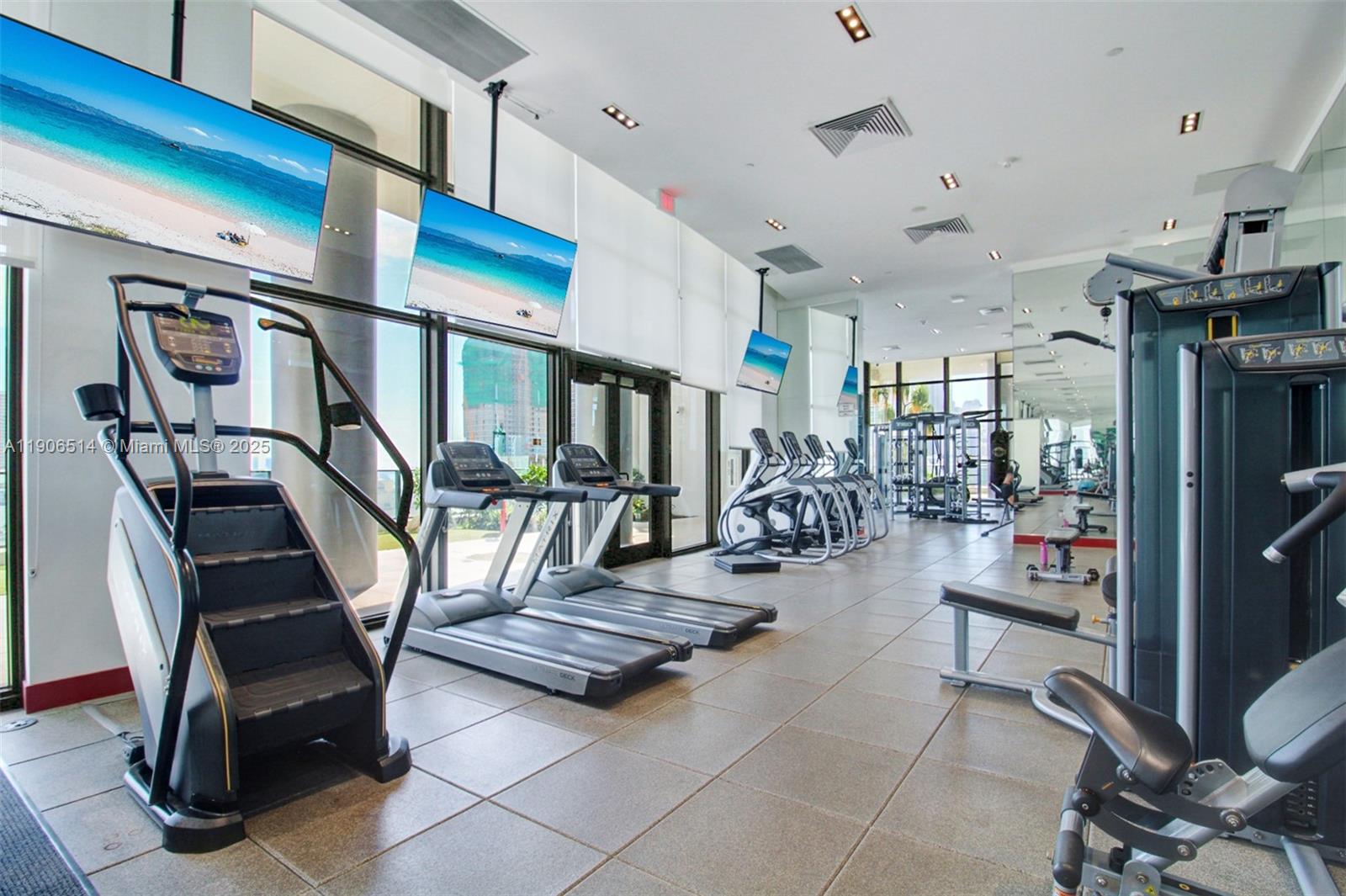 image Canvas Condo18