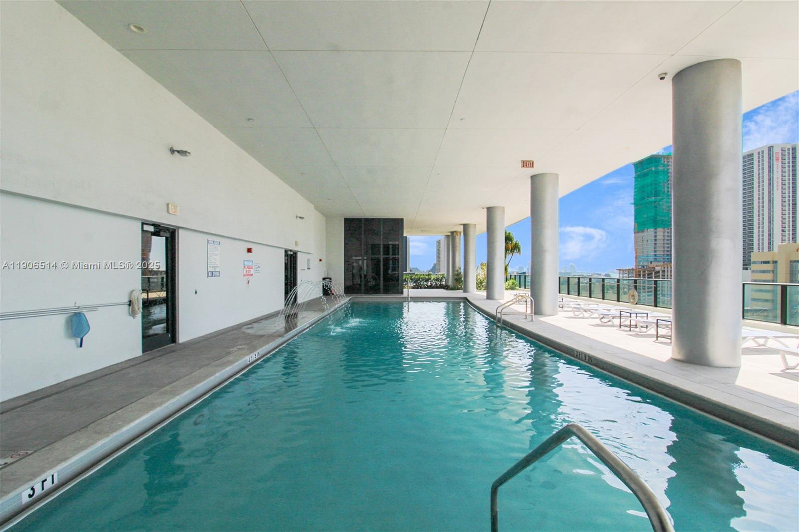 image Canvas Condo21