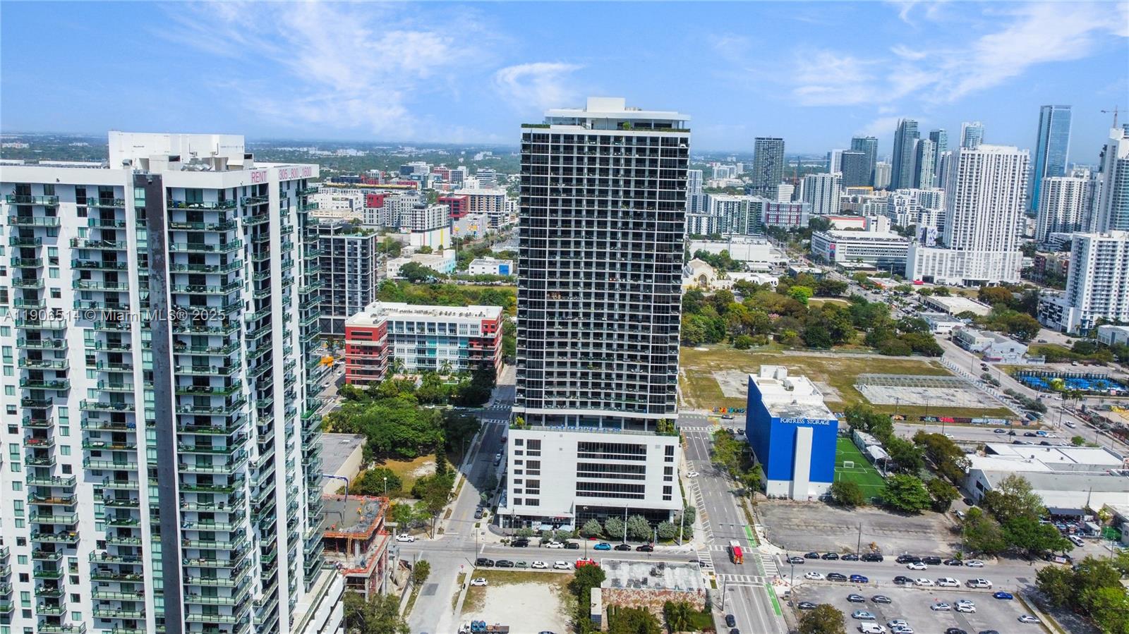 image Canvas Condo24