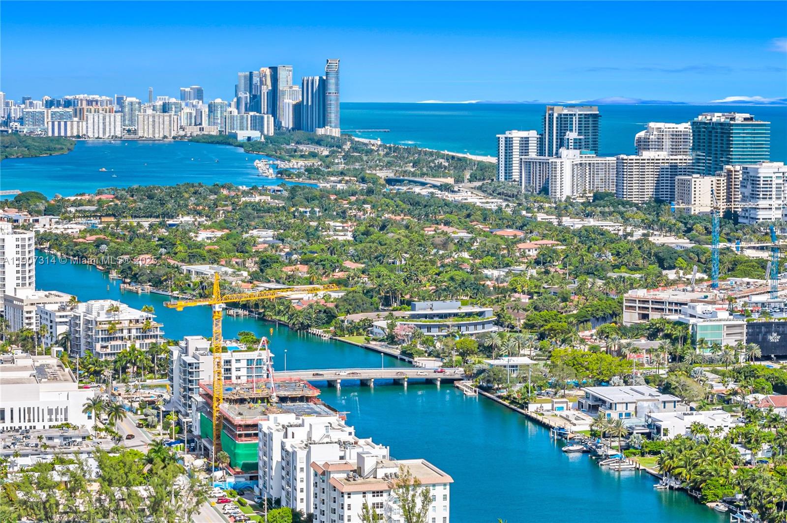 9111 E Bay Hbr Dr #PHB