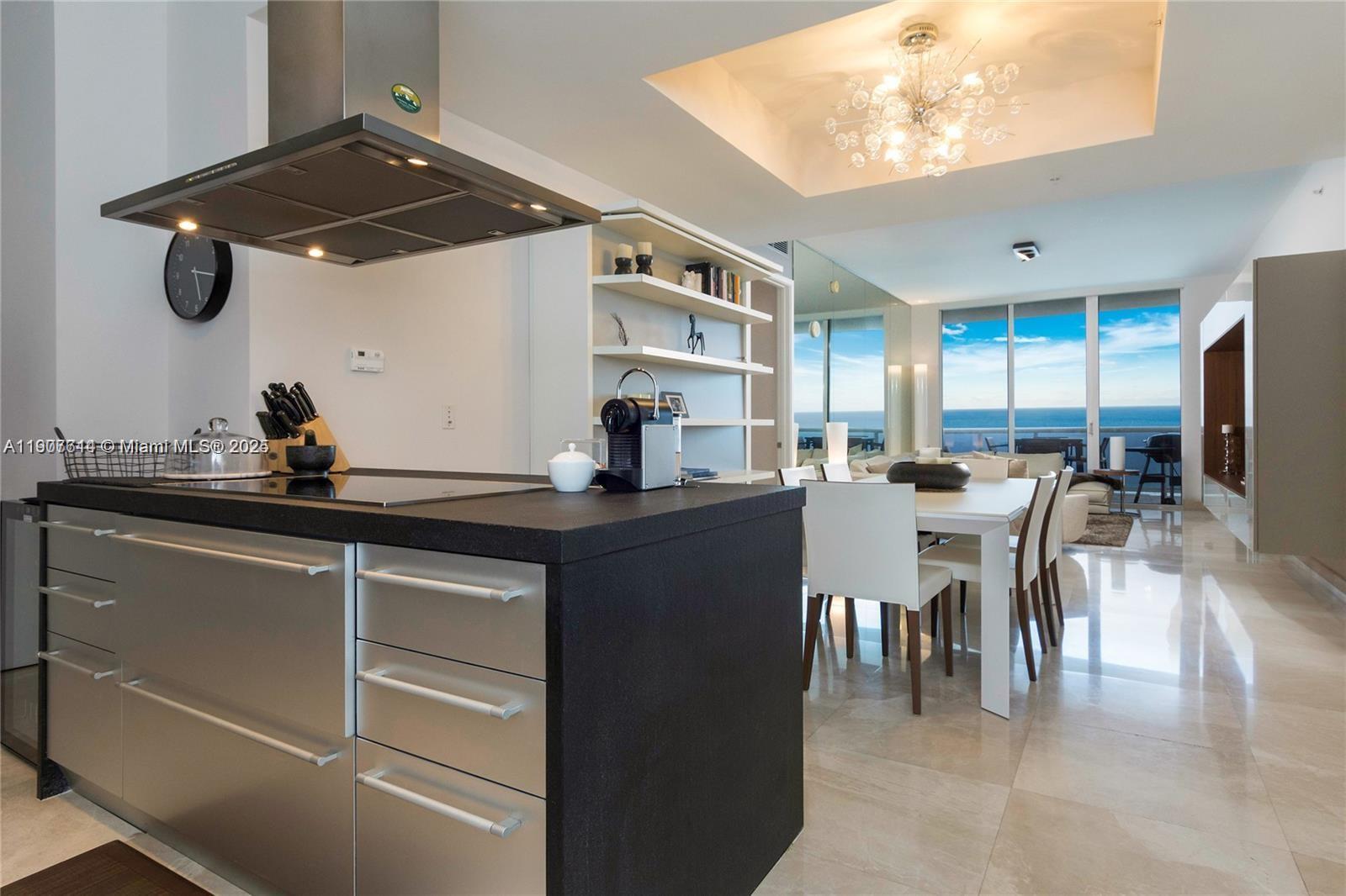 18201 Collins Ave #4208 Sunny Isles Beach, FL 33160