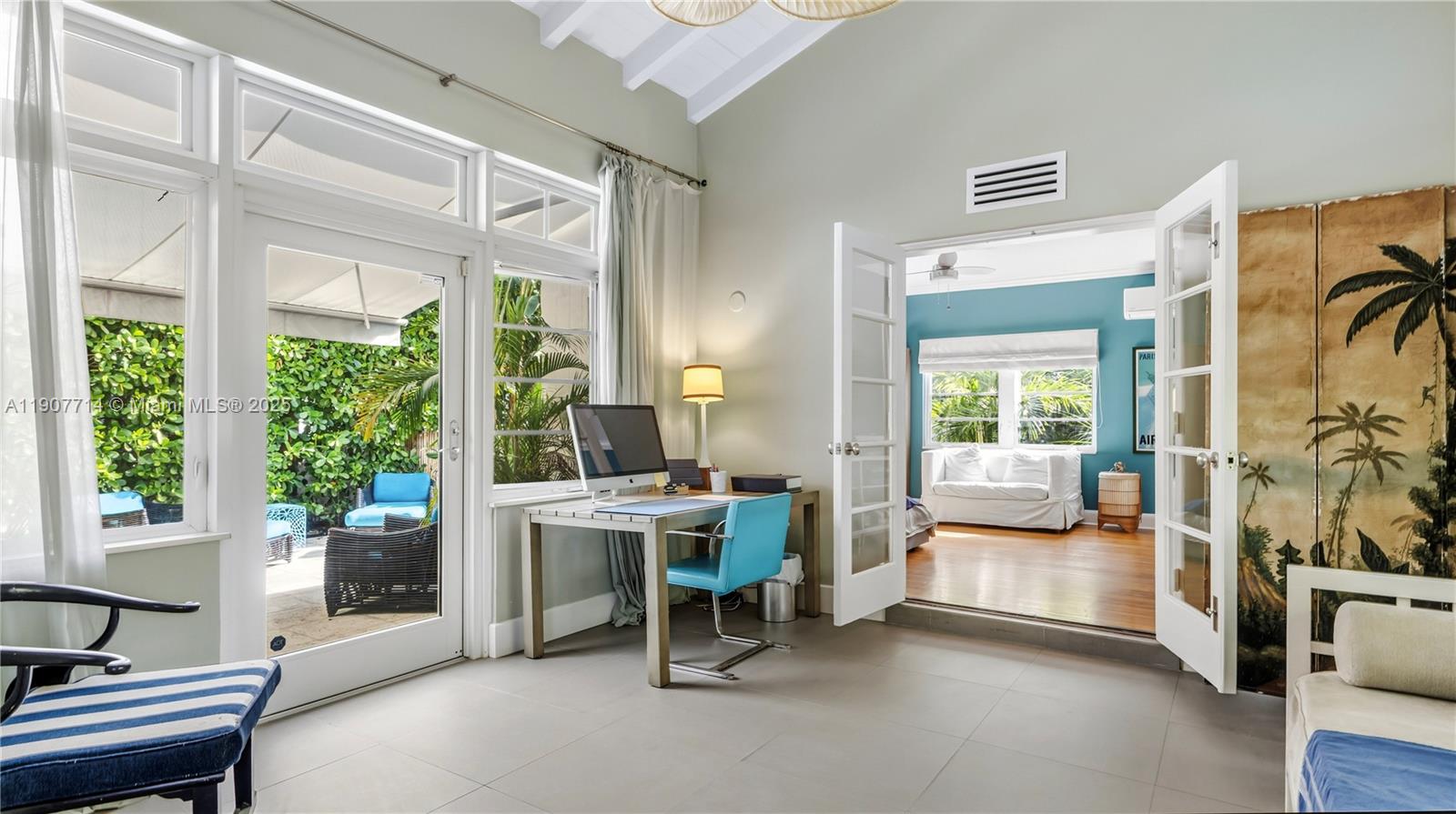 4805 Cherokee Ave Miami Beach, FL 33140