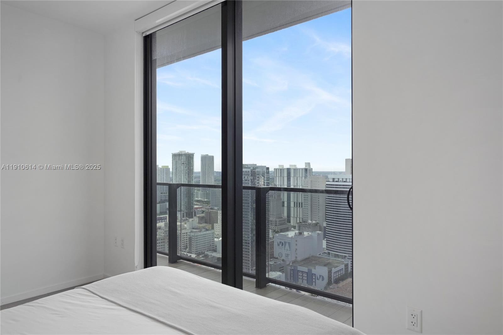 398 NE 5th St #3618 Miami, FL 33132