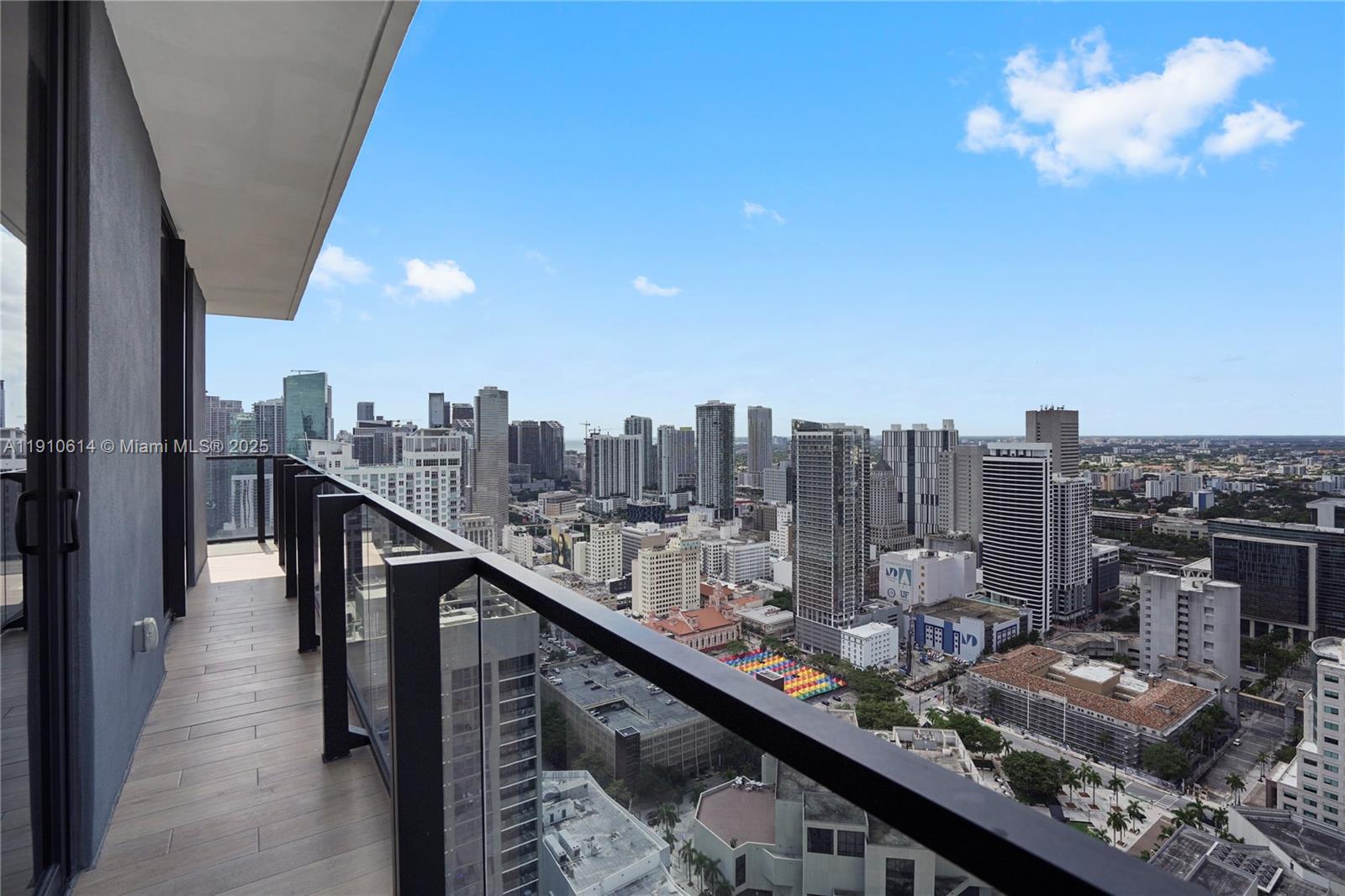 398 NE 5th St #3618 Miami, FL 33132