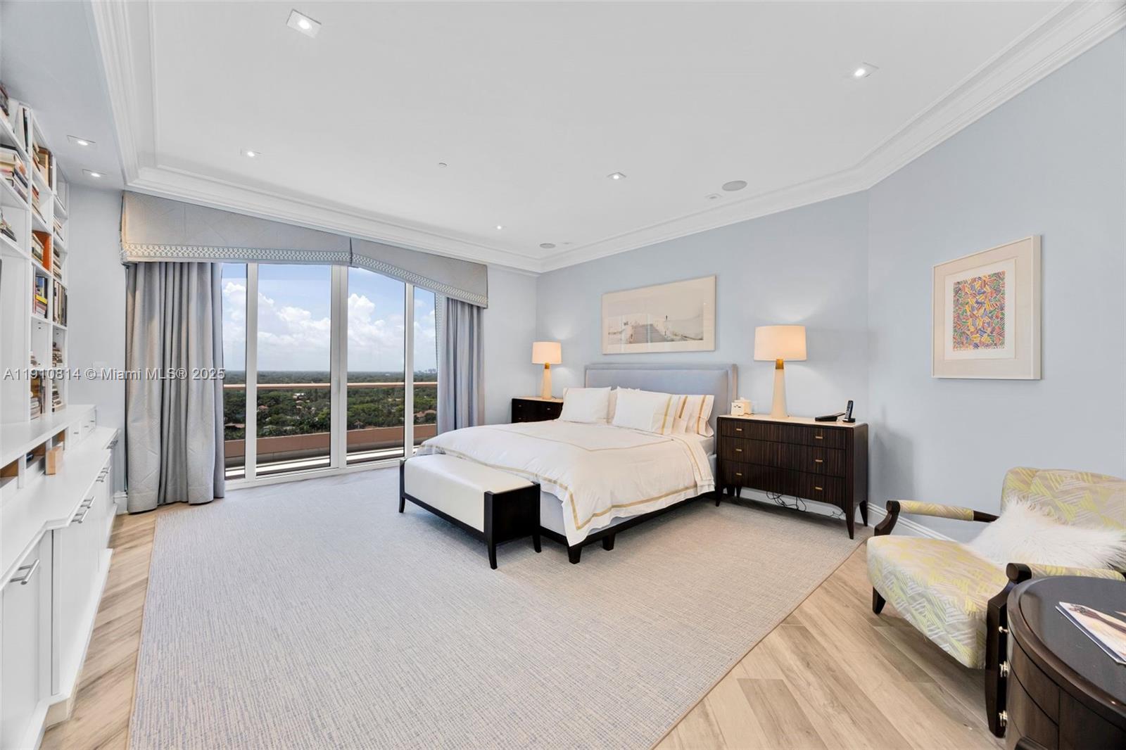 10 Edgewater Dr #PH-C Coral Gables, FL 33133