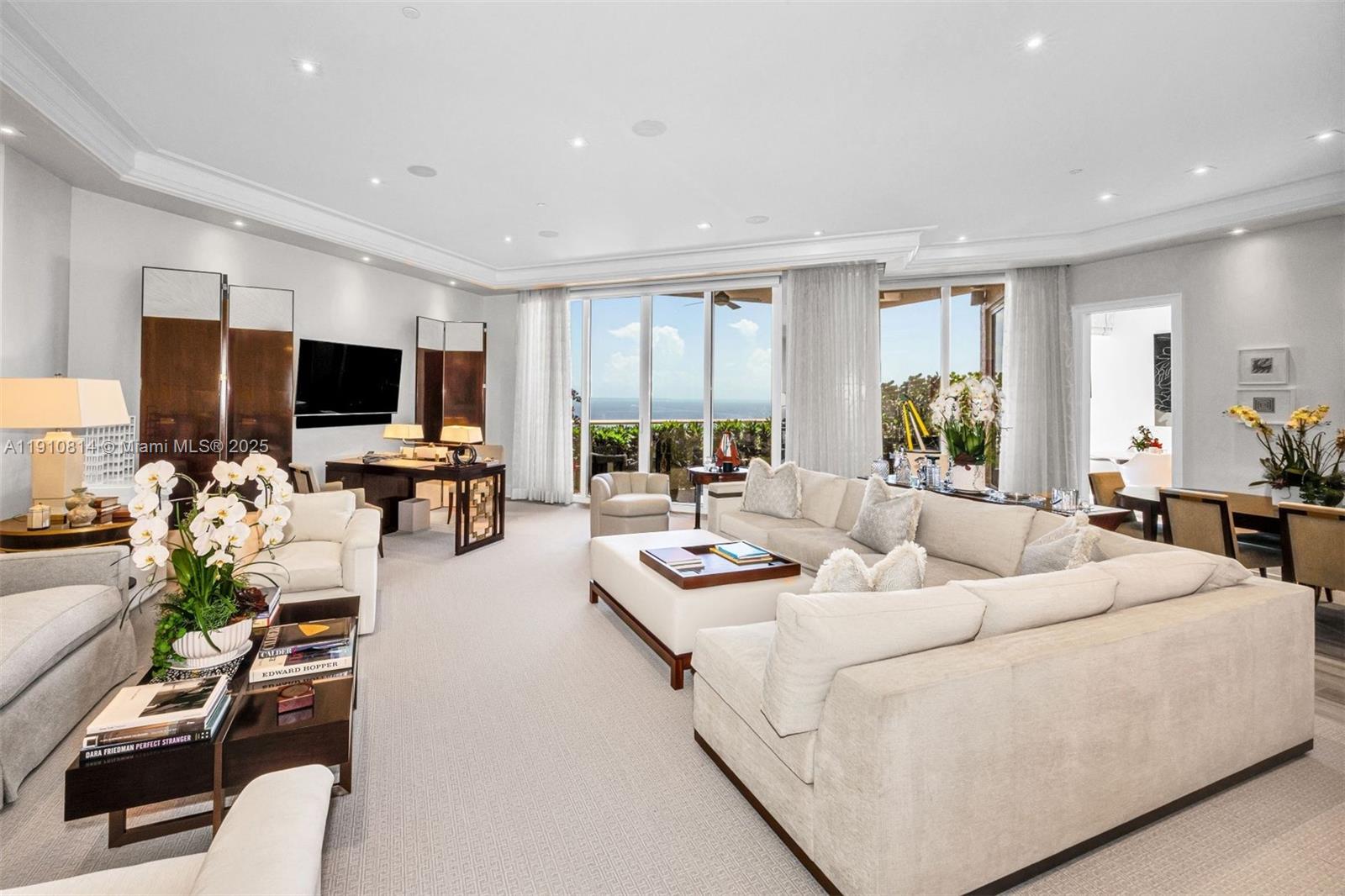 10 Edgewater Dr #PH-C Coral Gables, FL 33133