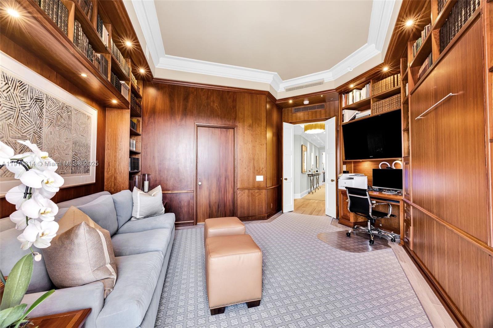 10 Edgewater Dr #PH-C Coral Gables, FL 33133