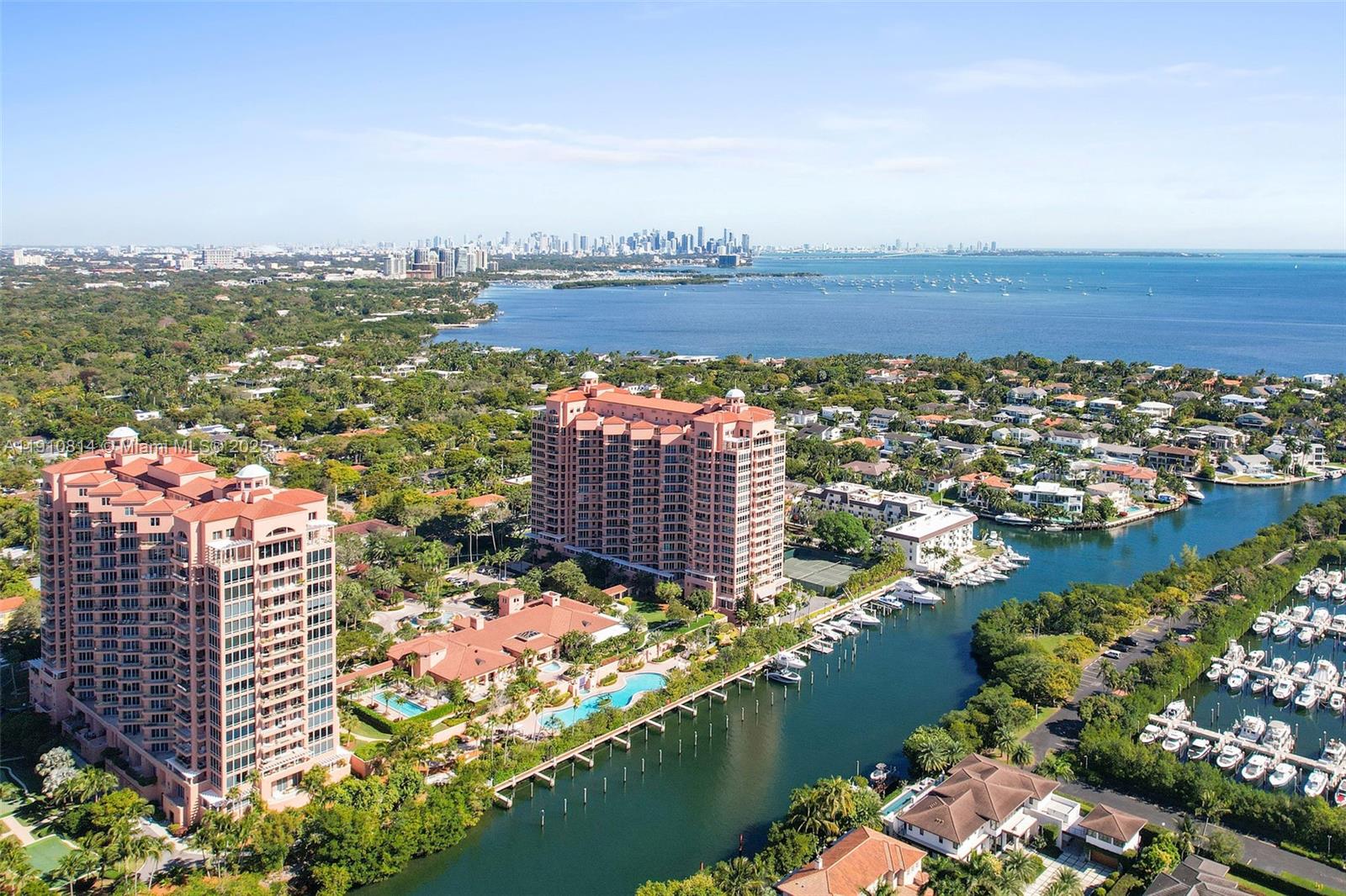 10 Edgewater Dr #PH-C Coral Gables, FL 33133