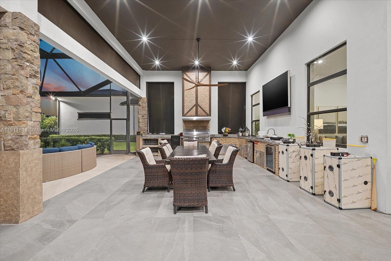 16675 C 24th Canal Rd Port St Lucie, FL 34987