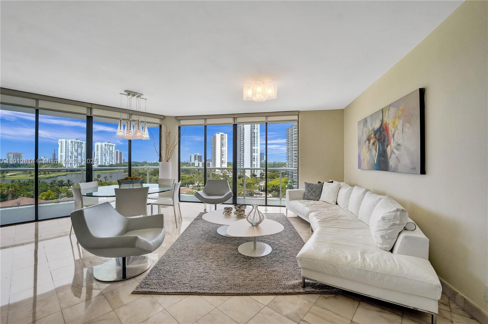 image Hamptons West29