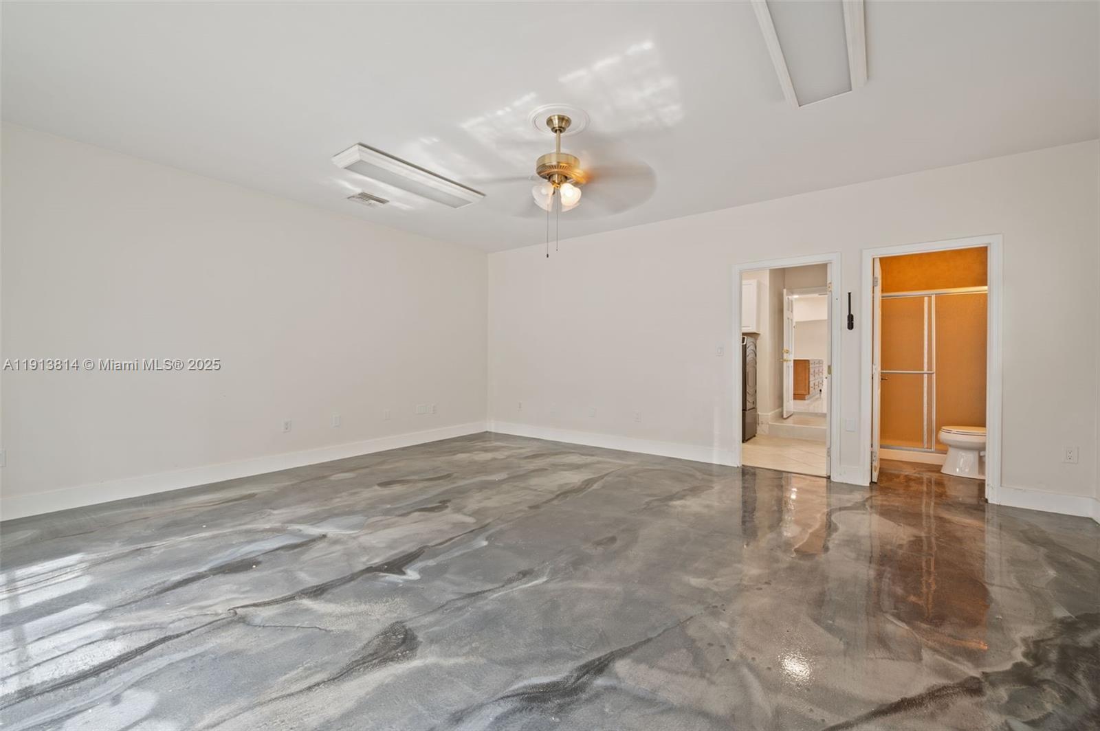 13000 Old Cutler Rd Pinecrest, FL 33156