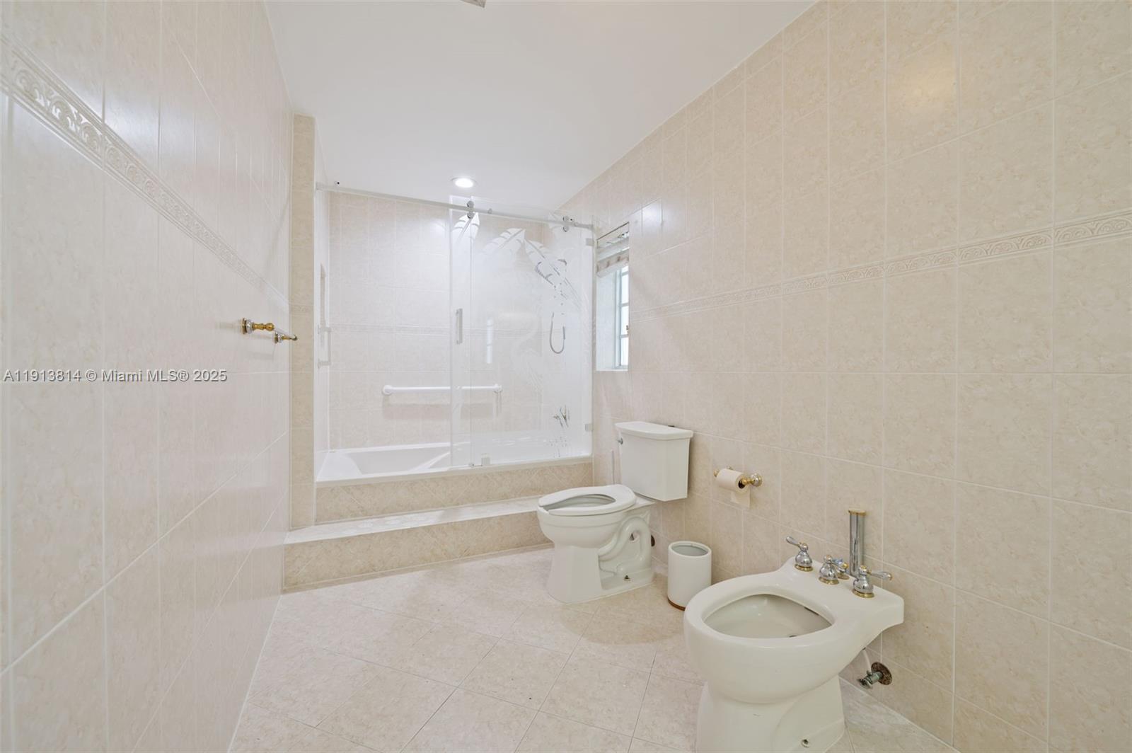 13000 Old Cutler Rd Pinecrest, FL 33156