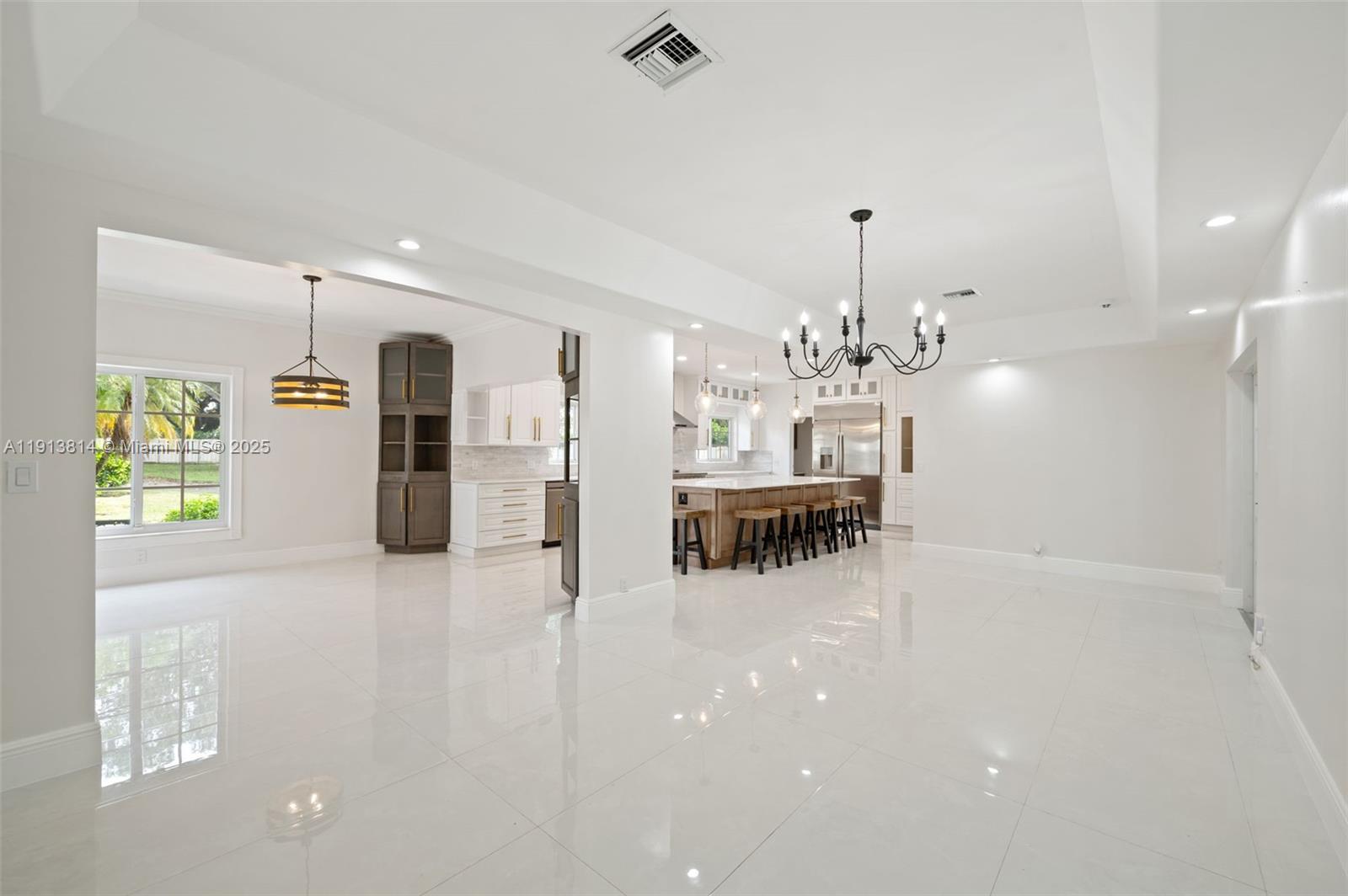 13000 Old Cutler Rd Pinecrest, FL 33156