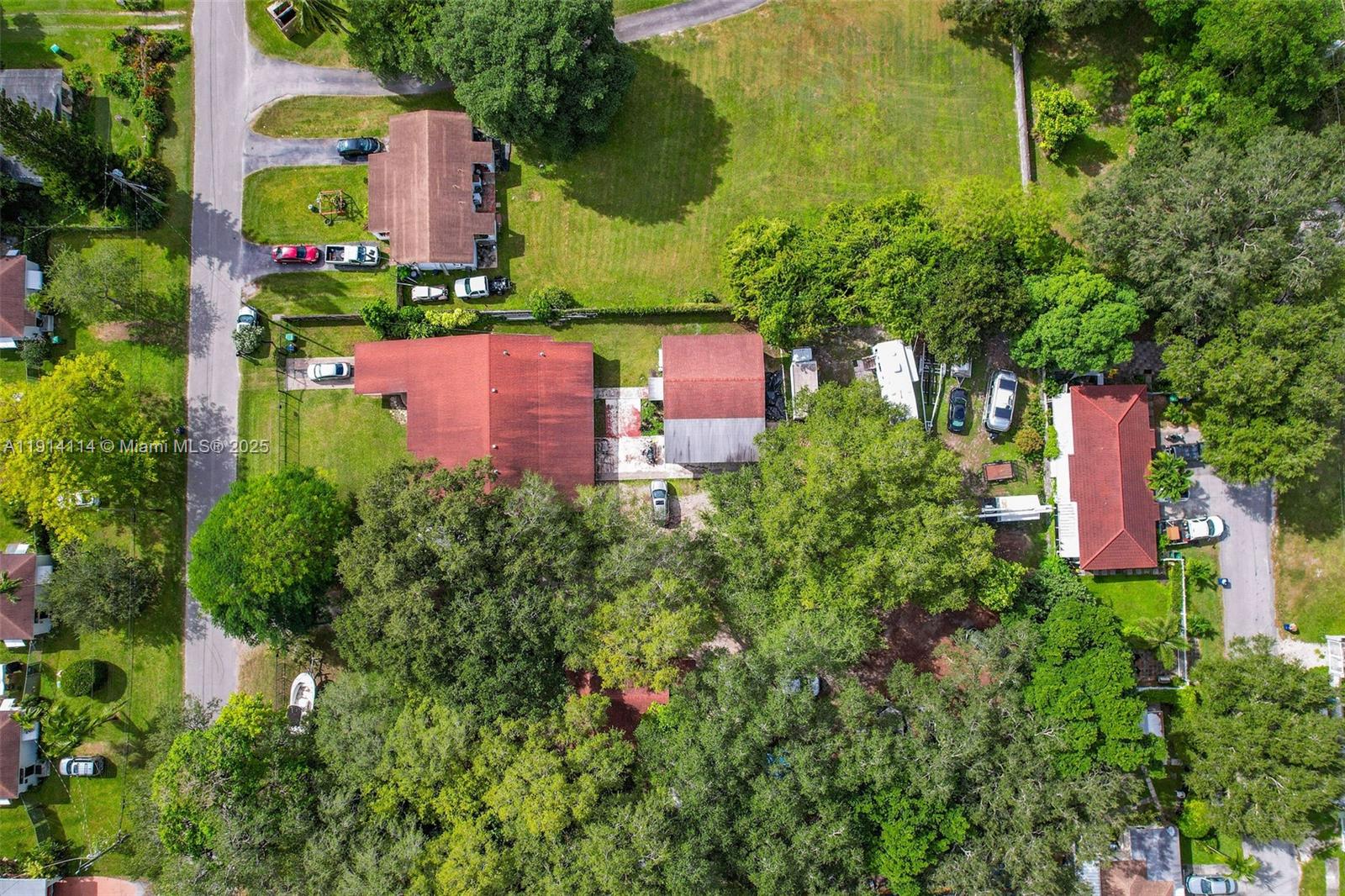 535 NW 90th St El Portal, FL 33150