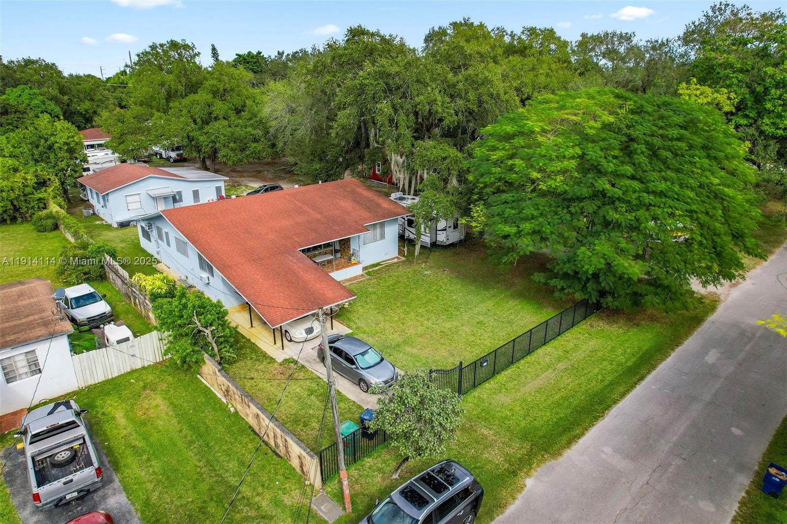 535 NW 90th St El Portal, FL 33150