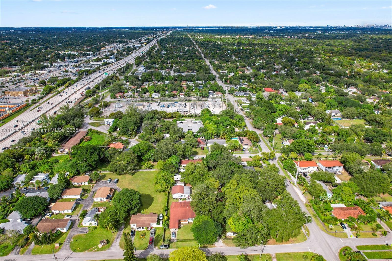 535 NW 90th St El Portal, FL 33150