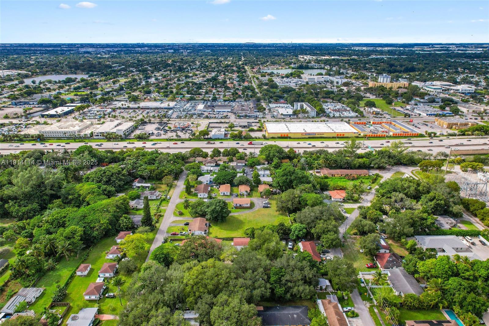 535 NW 90th St El Portal, FL 33150