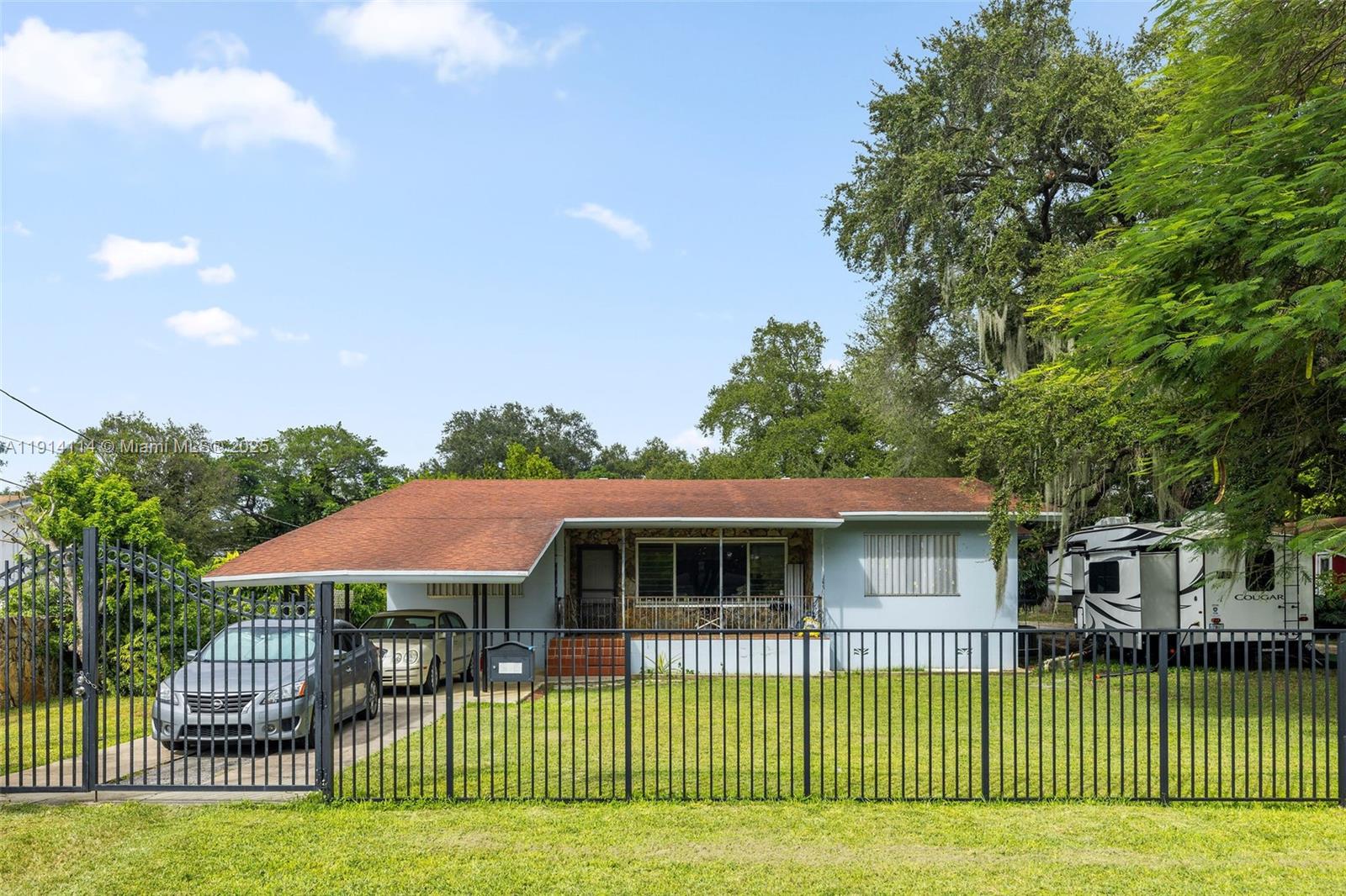 535 NW 90th St El Portal, FL 33150