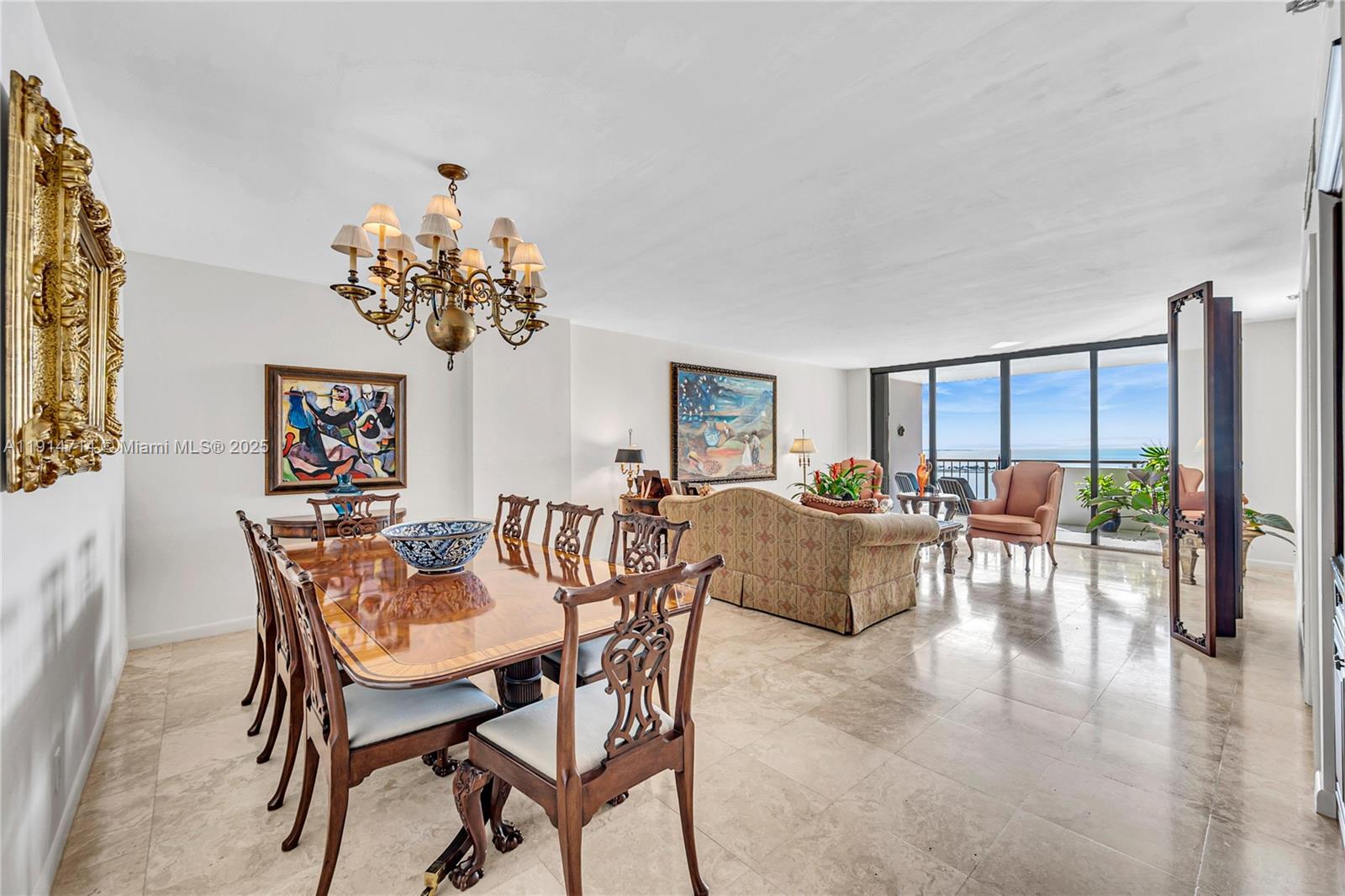 image Villa Regina Condo13