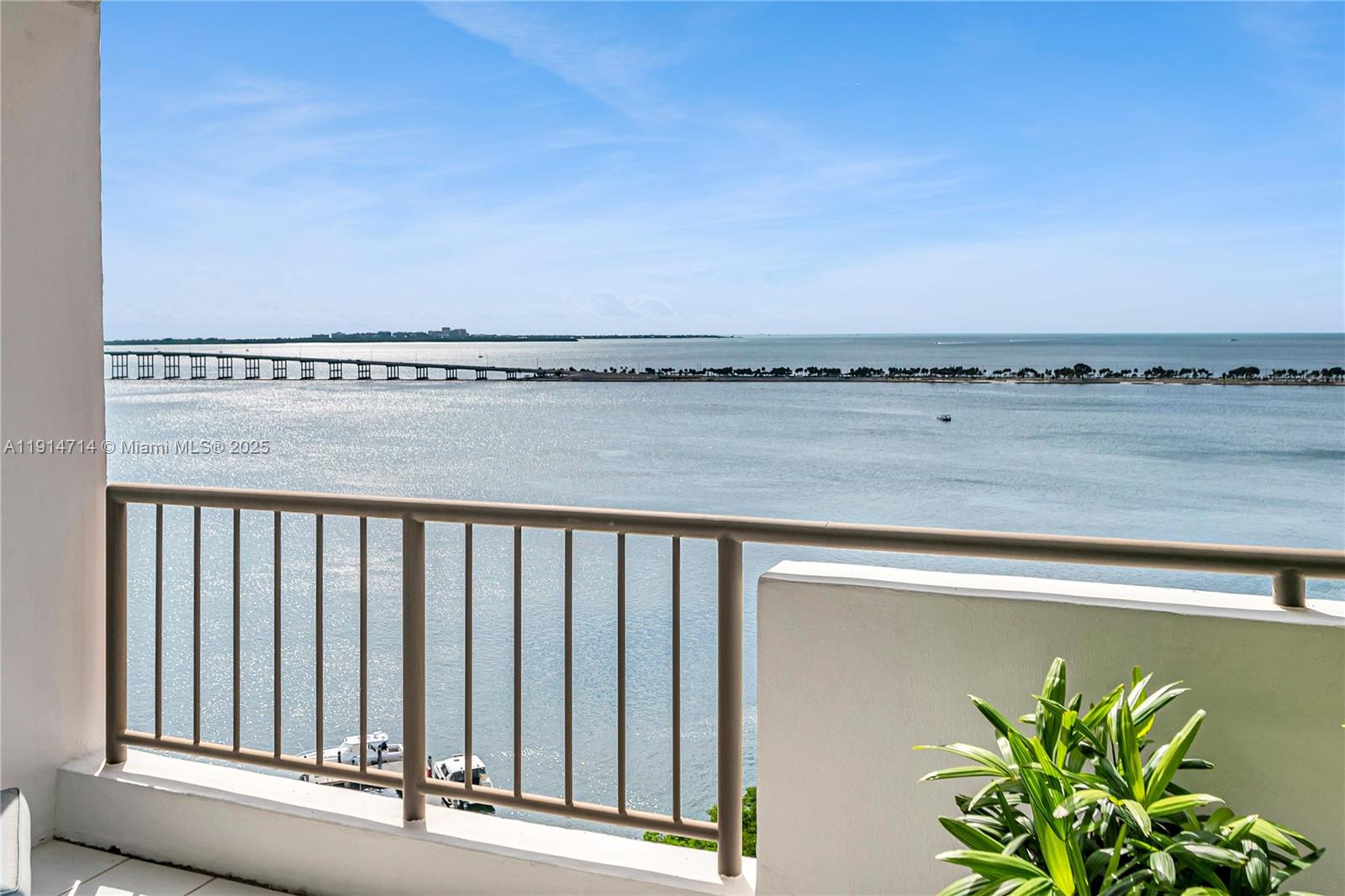 image Villa Regina Condo16