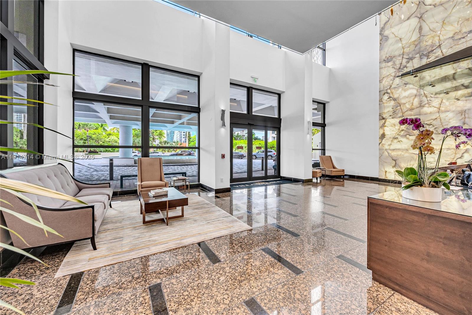 image Villa Regina Condo1