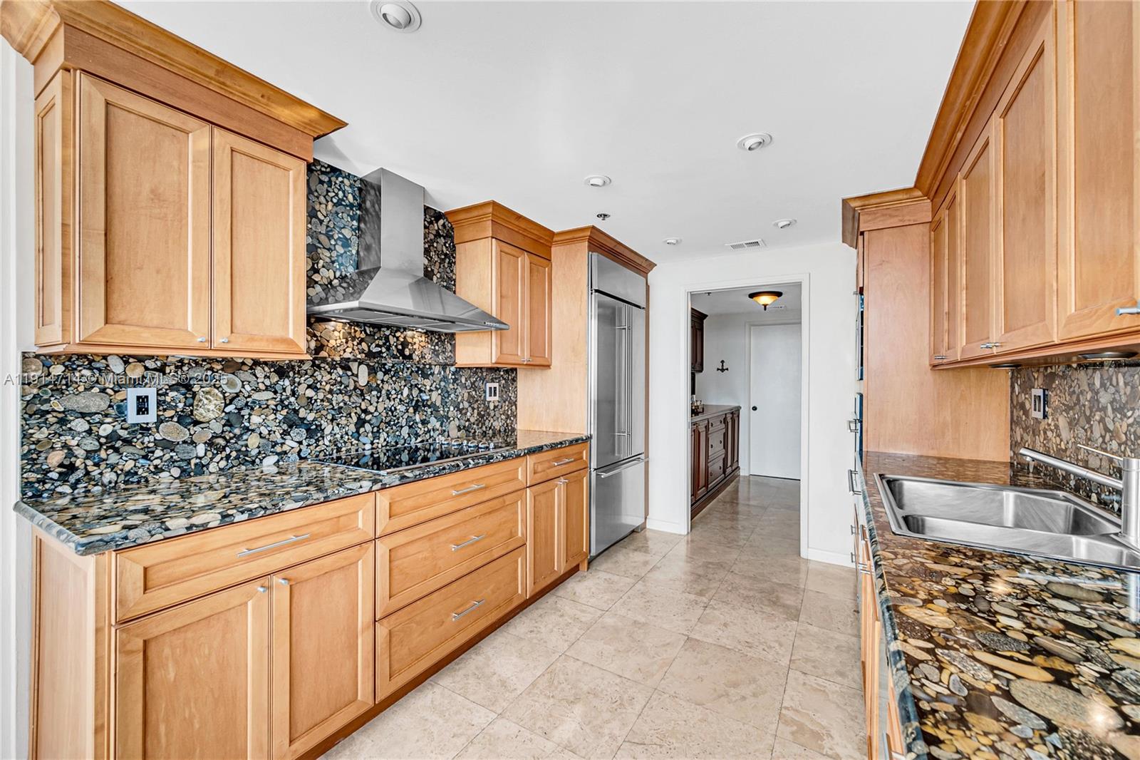 image Villa Regina Condo23