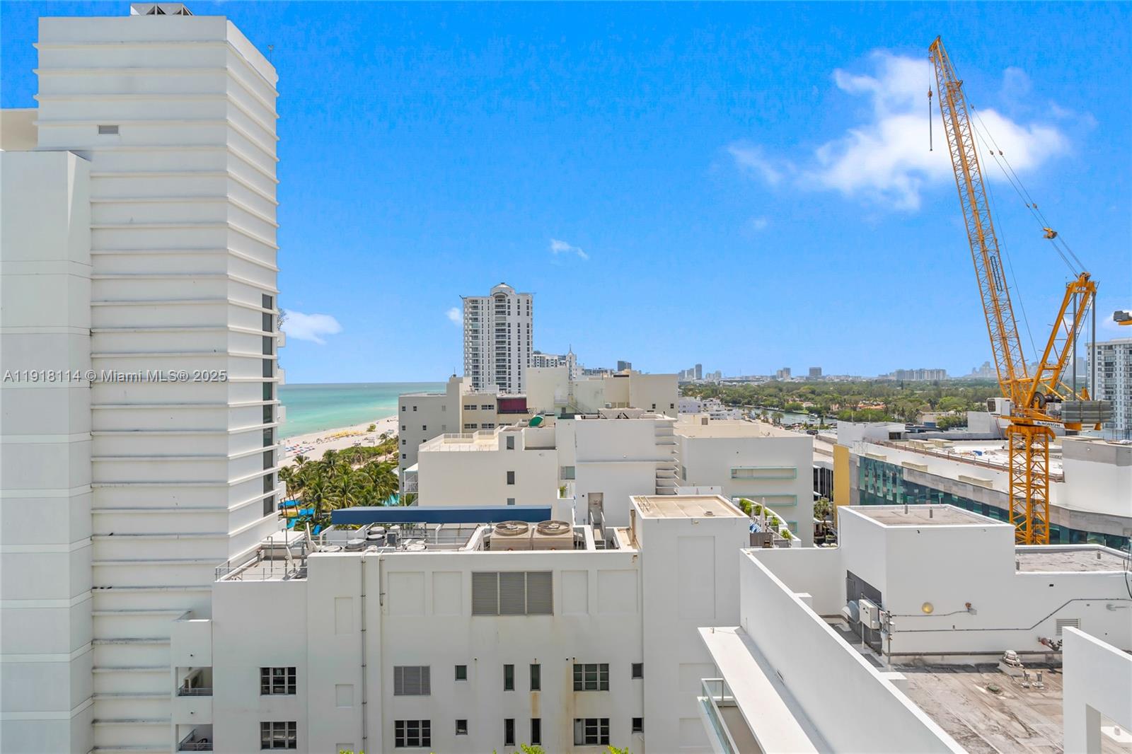 4391 Collins Ave #1118 Miami Beach, FL 33140