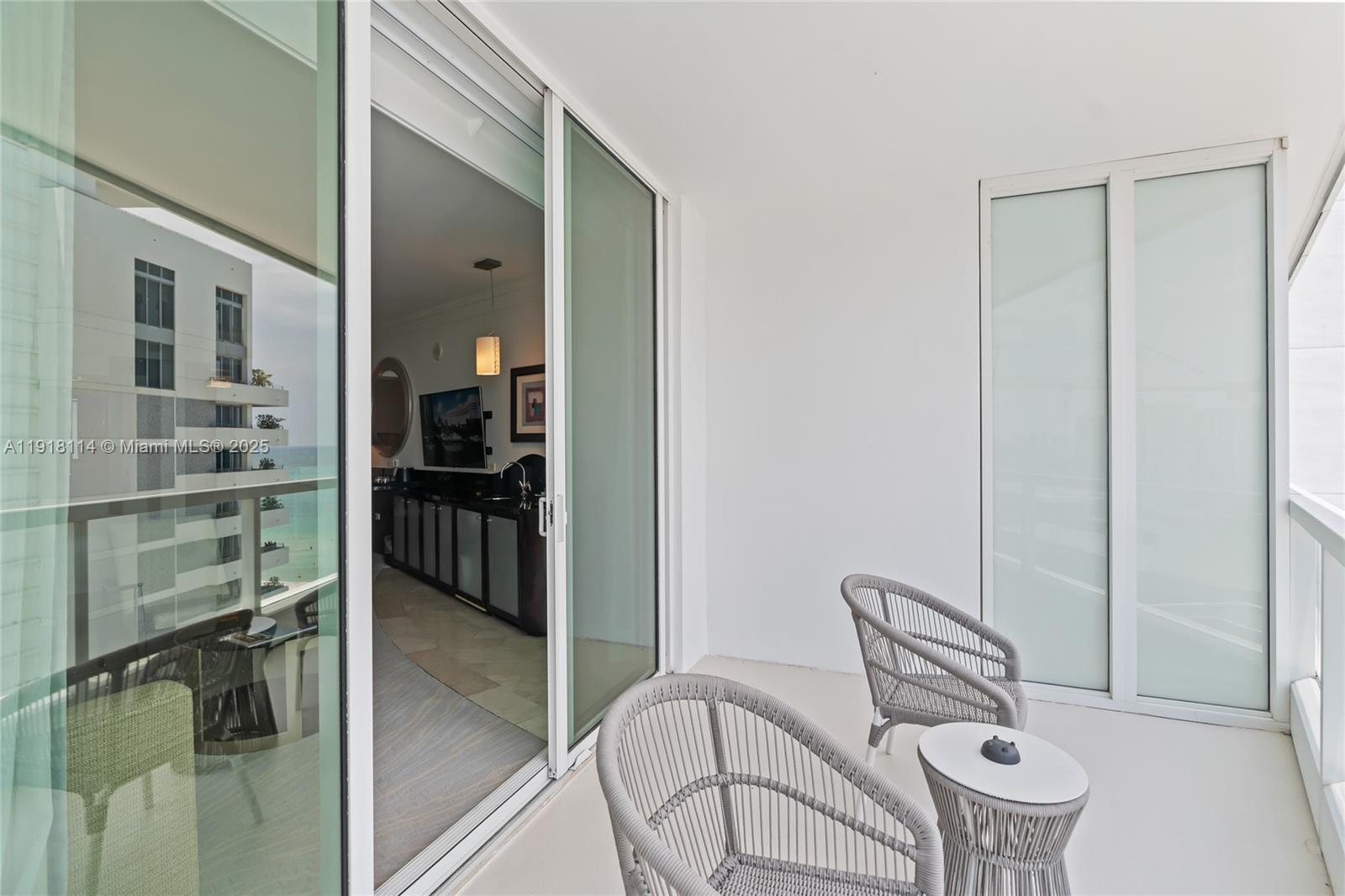 4391 Collins Ave #1118 Miami Beach, FL 33140