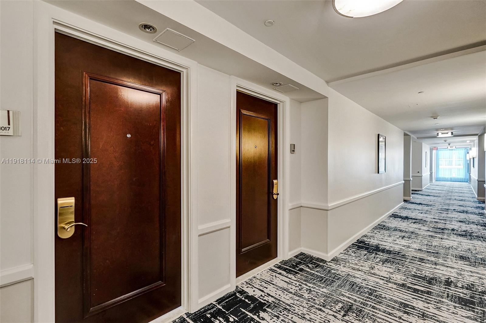 4391 Collins Ave #1118 Miami Beach, FL 33140