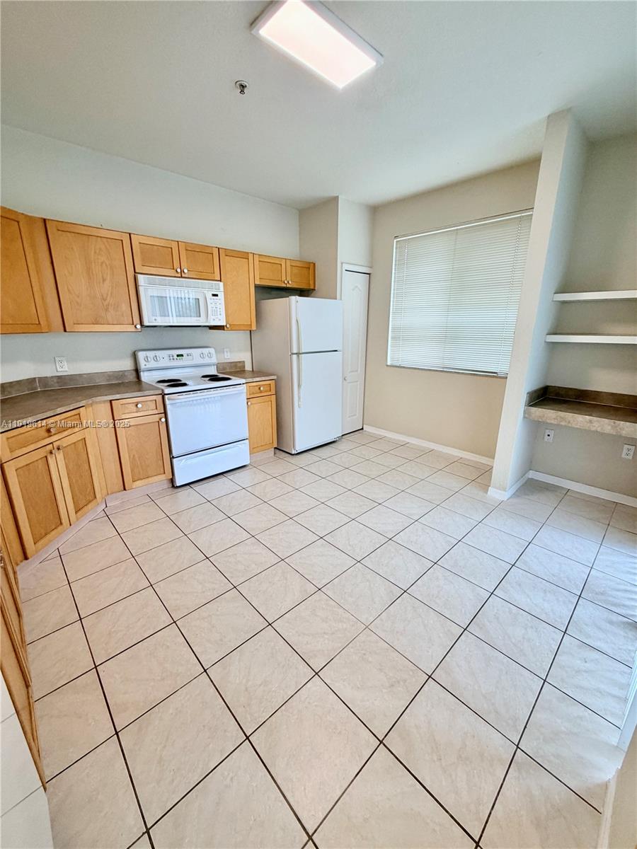 11032 Legacy Dr #306 Palm Beach Gardens, FL 33410