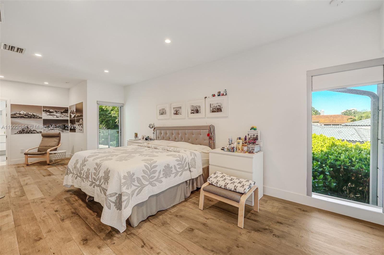 79 W Shore Dr W Miami, FL 33133