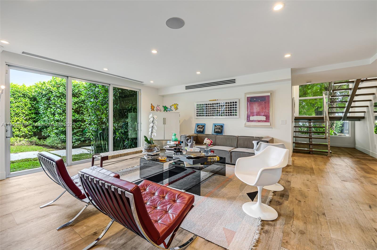 79 W Shore Dr W Miami, FL 33133