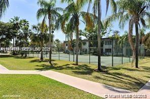 8267 SW 128th St #207 Pinecrest, FL 33156